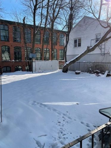 1258 Plainfield St, Providence RI 02909-4449 exterior