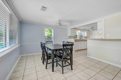 475 Banana Riv Dr, Merritt Island FL 32952-2648 exterior