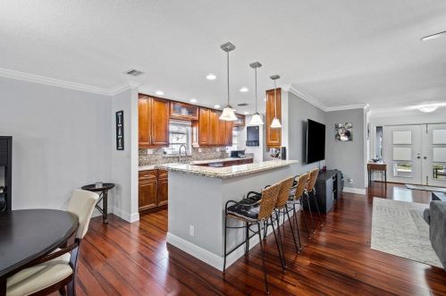 381 Del Rio Blvd, Boca Raton FL 33432-4735 exterior