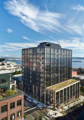 2521 Western Ave, Seattle WA  98121-1307 exterior