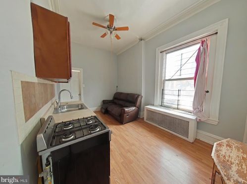 1422 Diamond St, Philadelphia PA 19122-1721 exterior