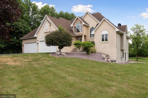 5815 Pagenkopf Rd, Maple Plain, MN 55359-9761