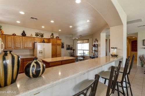 24032 Lakeway Cir, Chandler AZ 85248-7312 exterior