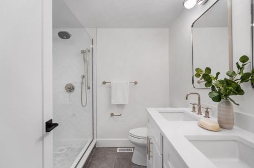 362 8th St, Boston MA 02127-2911 exterior