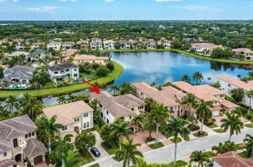 17894 Monte Vis Dr, Boca Raton FL 33496-1057 exterior