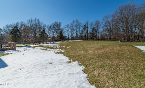 10400 Roger St, Kalamazoo MI 49002-7185 exterior