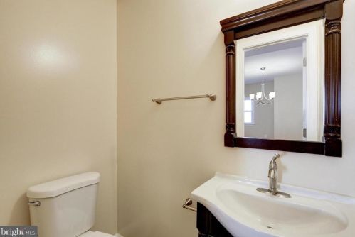 726 50th St, Washington DC  20019-4813 exterior