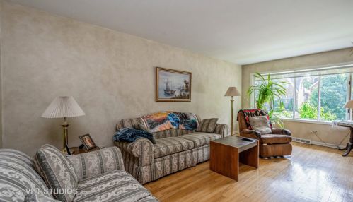 6104 Austin Ave, Chicago IL  60638-4320 exterior