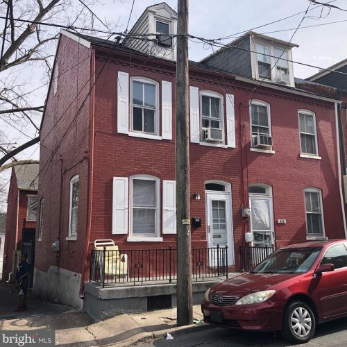 412 Poplar St, Lancaster, PA 17603-5233