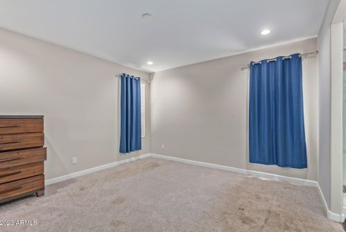 24142 20th Pl, Phoenix AZ  85024-7533 exterior