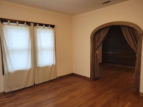 5313 Duval St, Austin TX  78751-2039 exterior