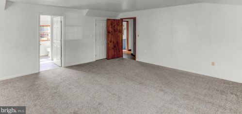 822 Broadway, Hanover PA  17331-2015 exterior