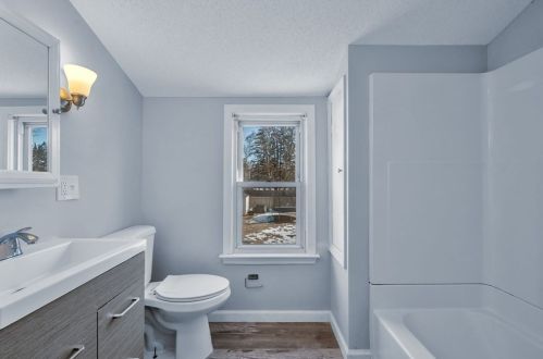 139 Maebeth St, Springfield MA 01119-2414 exterior