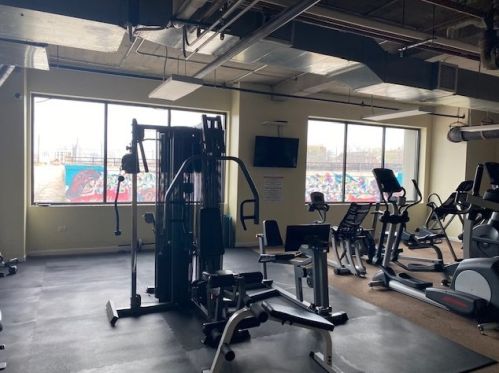 1550 Blue Island Ave, Chicago IL  60608-2864 exterior