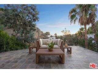 6446 Deep Dell Pl, Los Angeles CA  90068-2846 exterior