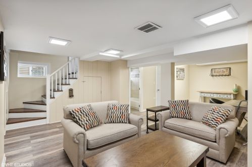 3057 Osceola Ave, Chicago IL 60707-1208 exterior