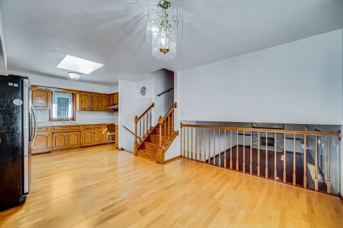 5303 Ridgeway Ave, Chicago IL 60659-1116 exterior