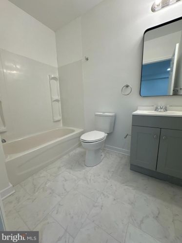 2002 22nd St, Philadelphia PA 19121-1407 exterior