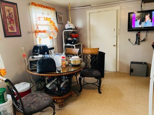 13 Seeley St, Paterson NJ 07501-3112 exterior