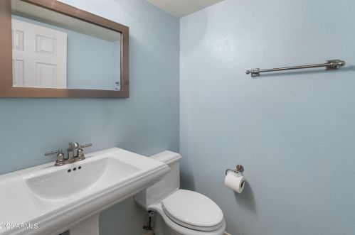 17416 13th St, Phoenix AZ  85022-2075 exterior