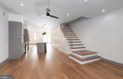 2403 Amber St, Philadelphia PA  19125-1606 exterior