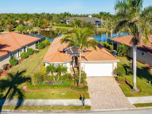 14265 Manchester Dr, Naples, FL 34114-8625