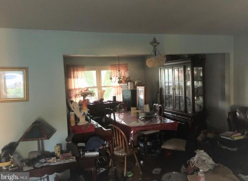 116 Gerald Dr, Chester, PA 19014-1715