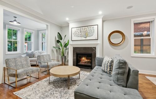 1923 Damen Ave, Chicago, IL 60647-4503