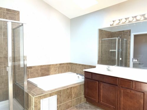 6601 Old Plank Blvd, Matteson IL 60443-1696 exterior