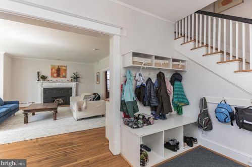 3305 Woodley Rd, Washington DC  20008-3337 exterior