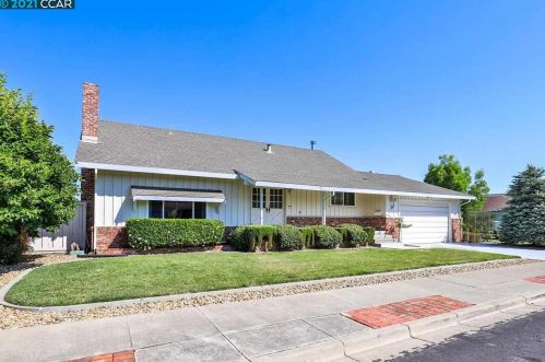 1707 Pepperwood Ct, Concord, CA 94521-1125