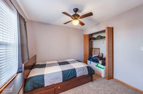 2325 Graystone Dr, Joliet IL 60431-8785 exterior