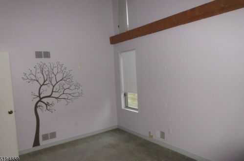 17 Tranquility Rd, Andover NJ 07821-4533 exterior