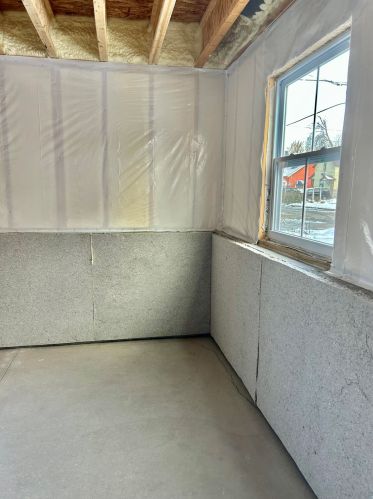 1271 Spring St, Meskegon MI 49442-3515 exterior