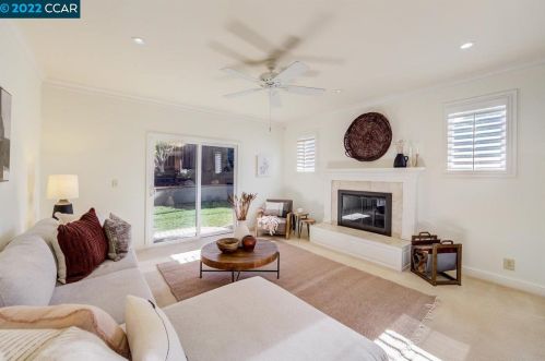 760 Citrus Ave, Concord CA  94518-2339 exterior