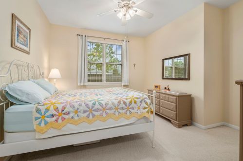 16342 Cres Lk Dr, Joliet IL 60403-1643 exterior