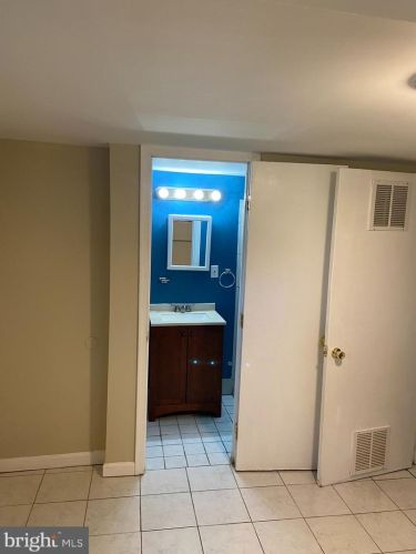 1705 Ft Davis St, Washington DC 20020-1044 exterior