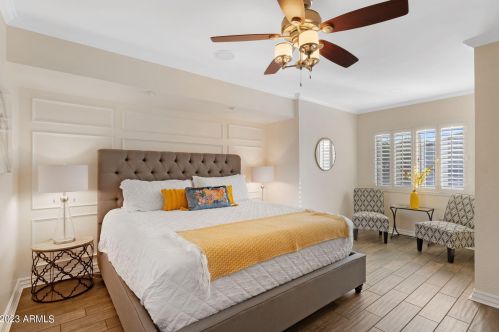 11641 23rd St, Phoenix AZ 85028-1705 exterior