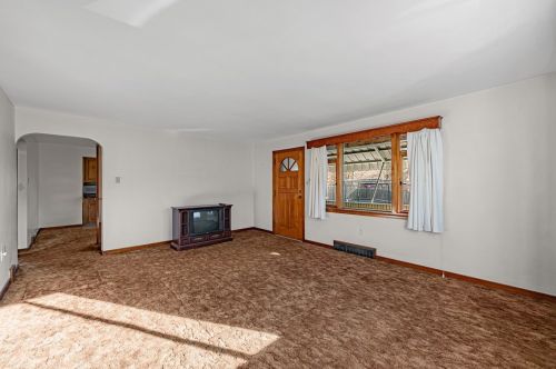 12 Main St, Manor PA 15665-9755 exterior