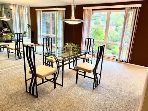 2315 Marbury Rd, Pittsburgh PA 15221-3672 exterior