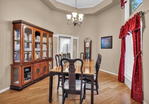 11 Greenview St, Montgomery TX 77356-8456 exterior