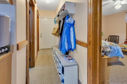 194 Gold St, New Britain CT 06053-3758 exterior