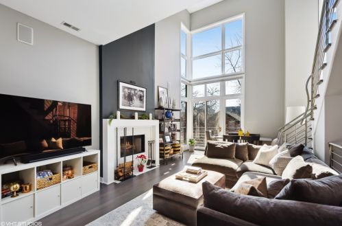 1722 Le Moyne St, Chicago, IL 60622-2133