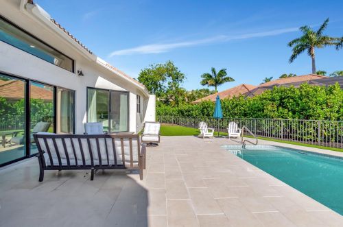 2215 58th St, Boca Raton FL  33496-3430 exterior