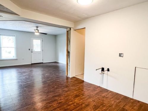 8690 Stone Riv Dr, Gainesville GA 30506-4854 exterior