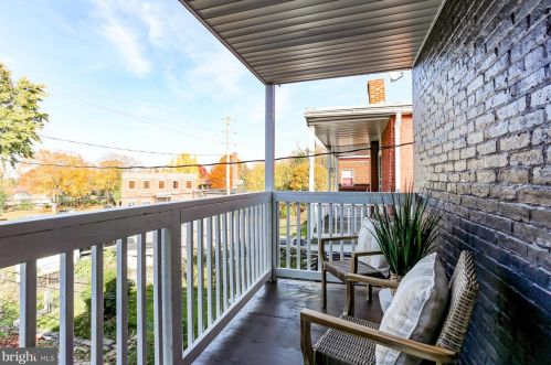 925 Orange St, Lancaster PA  17602-3213 exterior