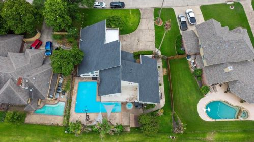 18706 Walden Frst Dr, Humble TX 77346-6002 exterior