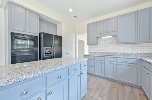 7636 Cole Ln, Atlanta GA 30349-1090 exterior