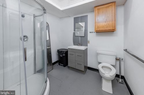 22 Green St, Pilesgrove NJ 08098-1136 exterior