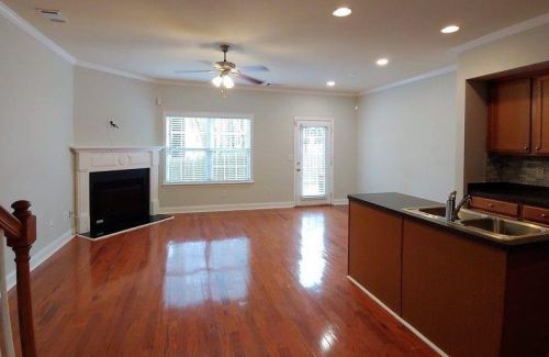 2918 Ashlyn Pointe Dr, Atlanta GA  30340-2258 exterior